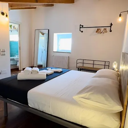 Apartment Tahanan Salerno