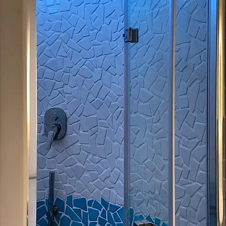 Apartment Tahanan *
